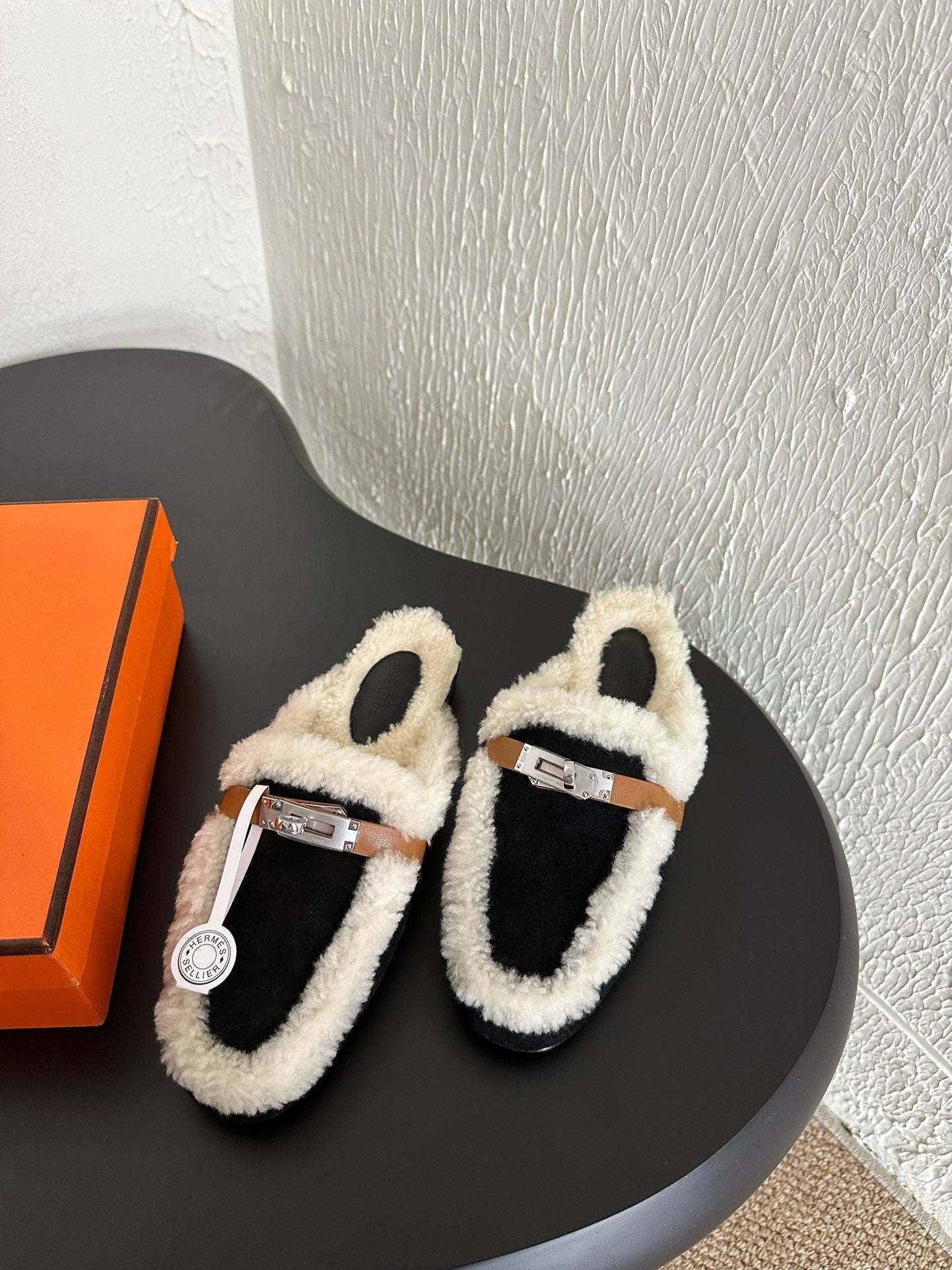 HM Oz Mule Black Mix White Suede Lined With Wool Fleece 961091