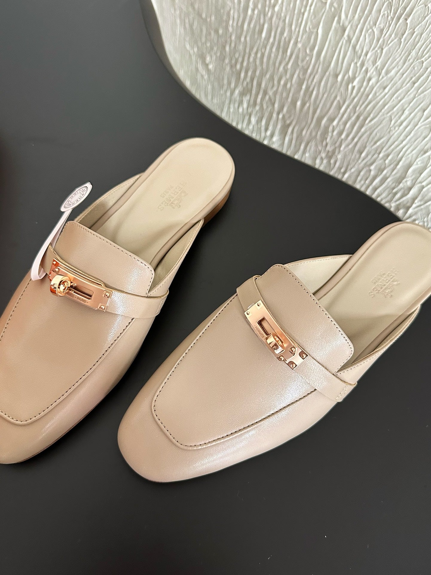 HM Oz Mule Beige Calfskin 961096