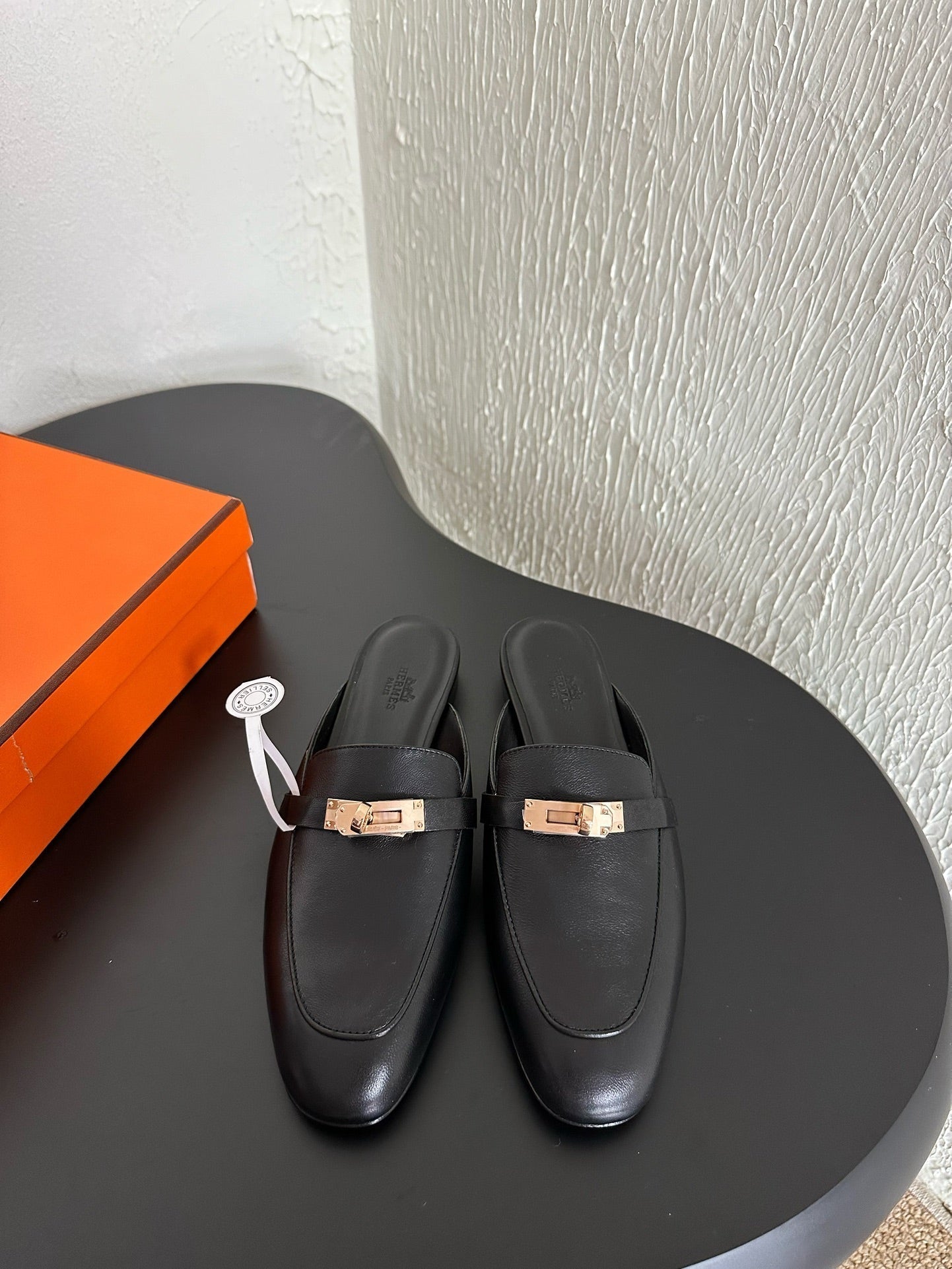 HM Oz Mule Black Calfskin 961097