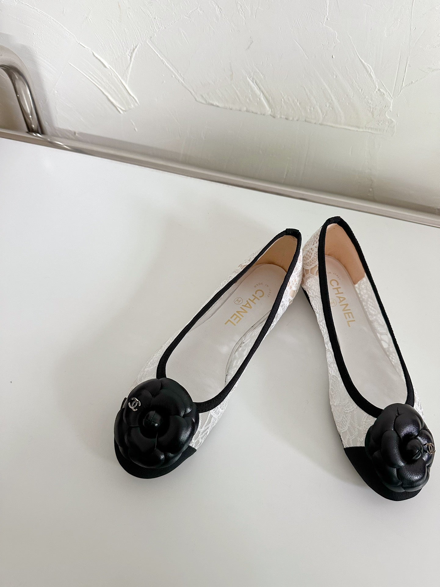 Ballet Flats White Lace Mesh Black Grosgrain Flower