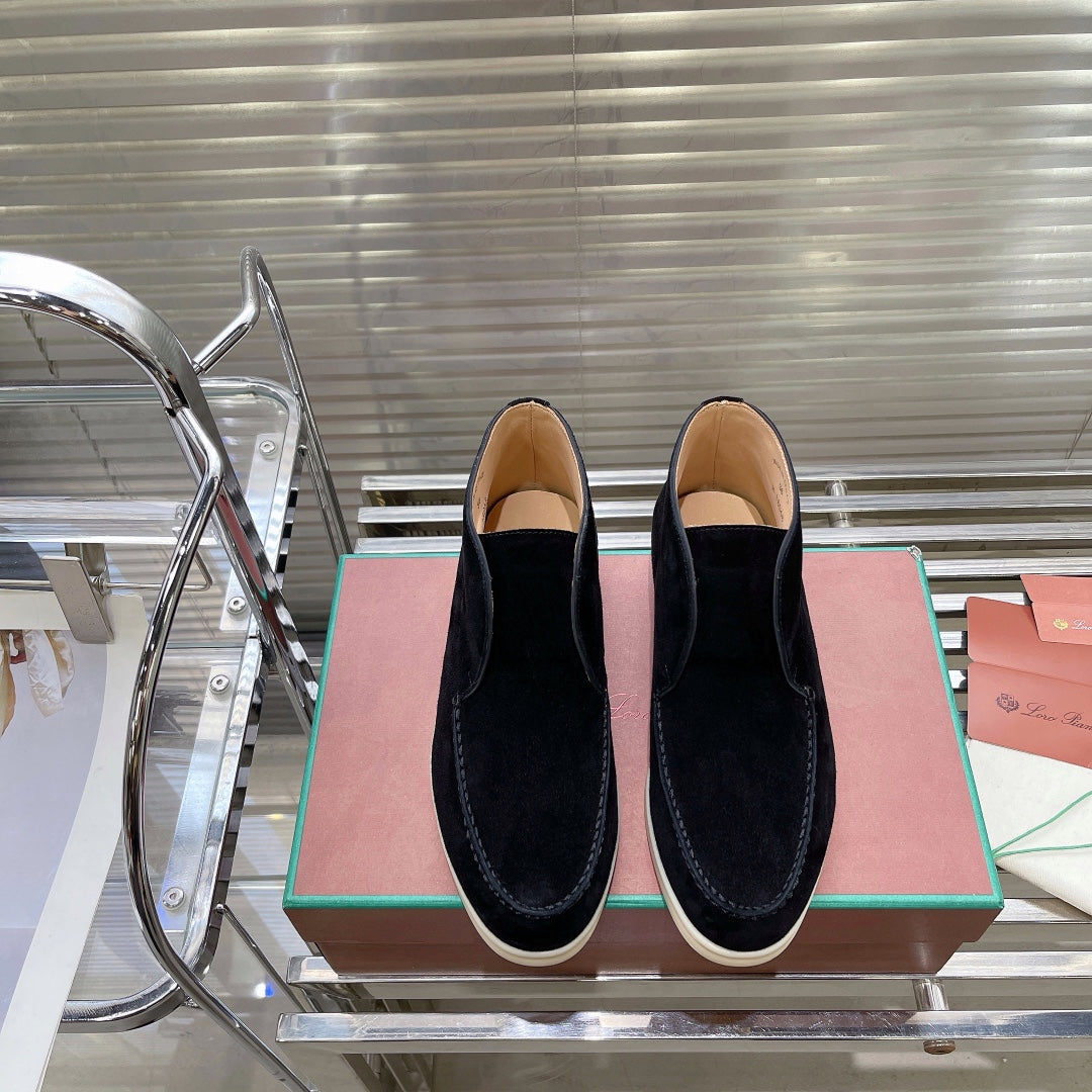 open walk chukka boot black suede