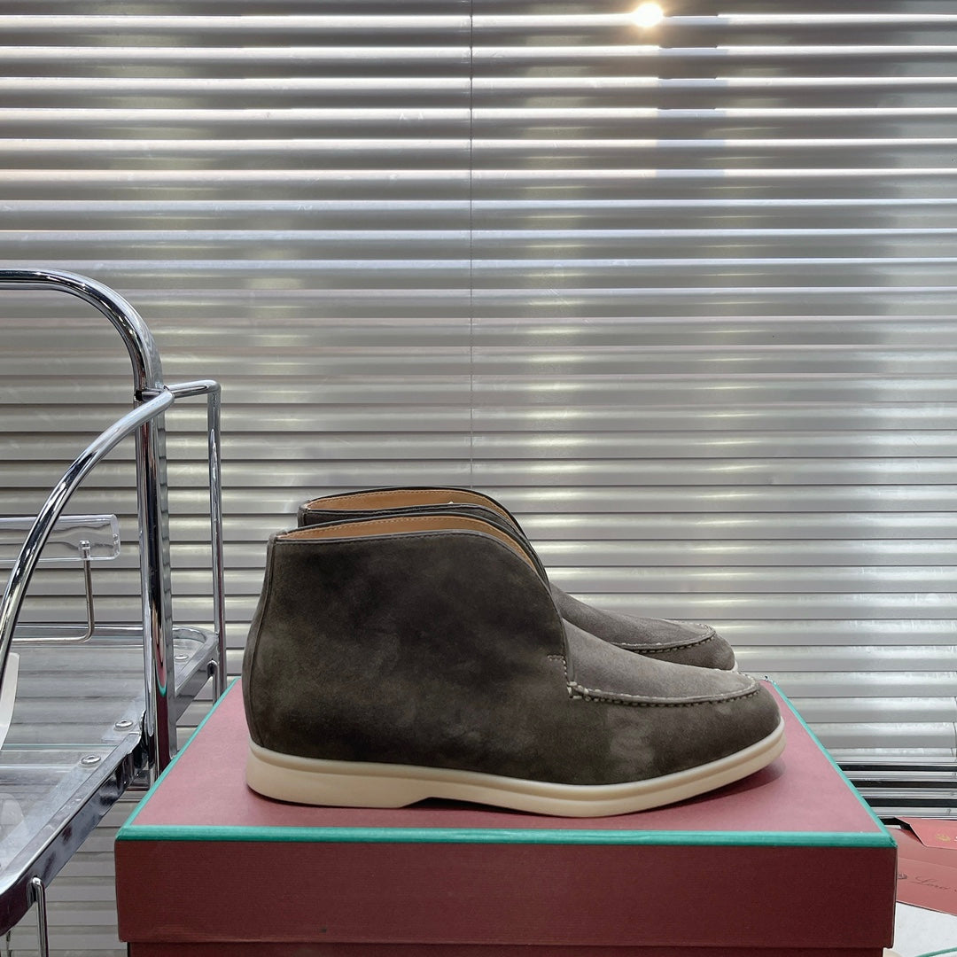 open walk chukka boot cold stone suede