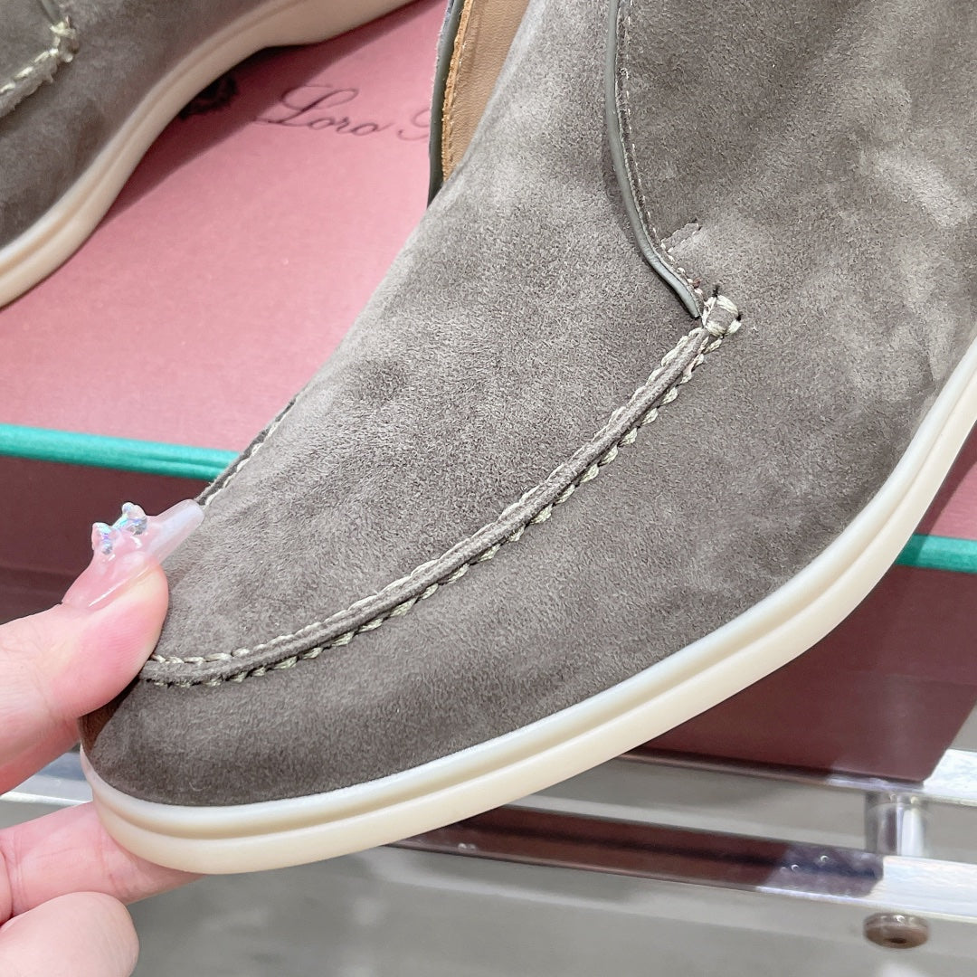 open walk chukka boot cold stone suede