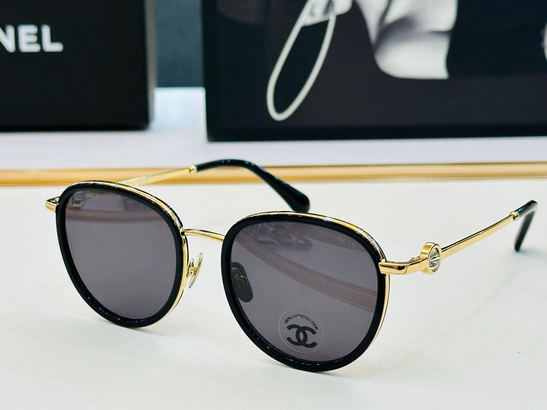 Chanel Sunglasses 697202