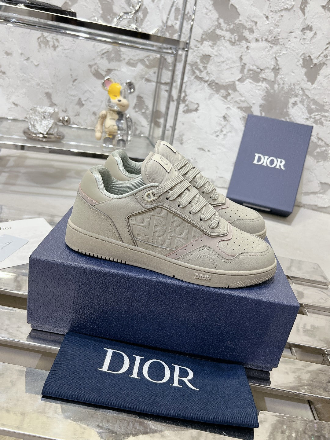 CD B27 Sneaker 30mm In Light Grey Calfskin 100631
