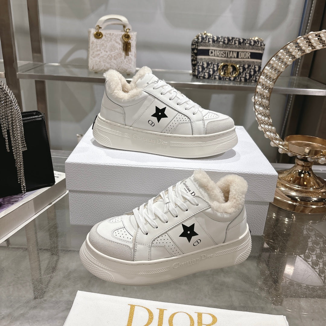 CD Dior Star Platform Sneaker In White Cowhide 996424