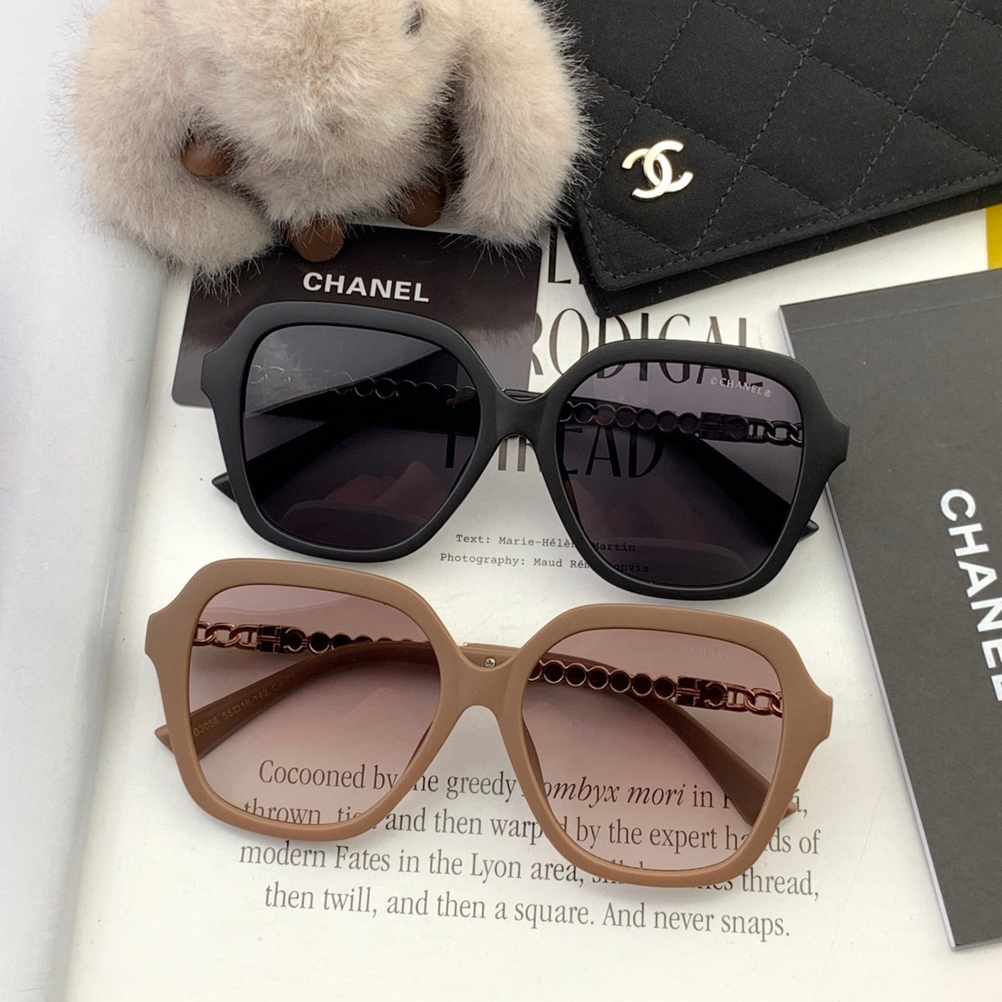 Chanel Sunglasses 560786
