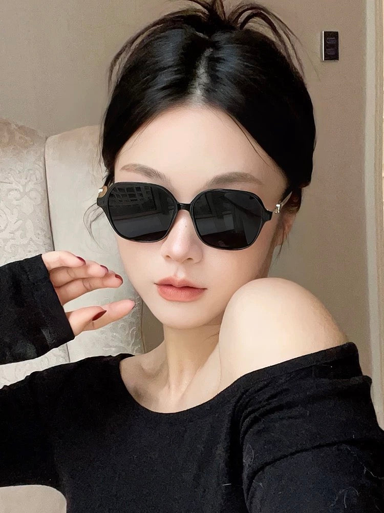Chanel Sunglasses 558387