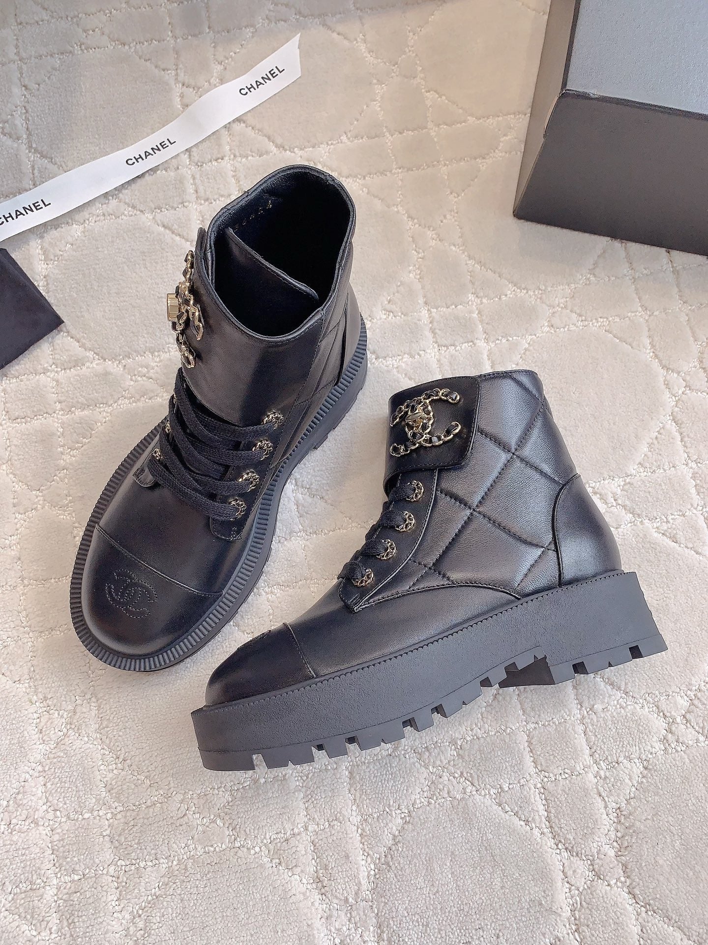 CC Ankle Boots In Black Calfskin 145487