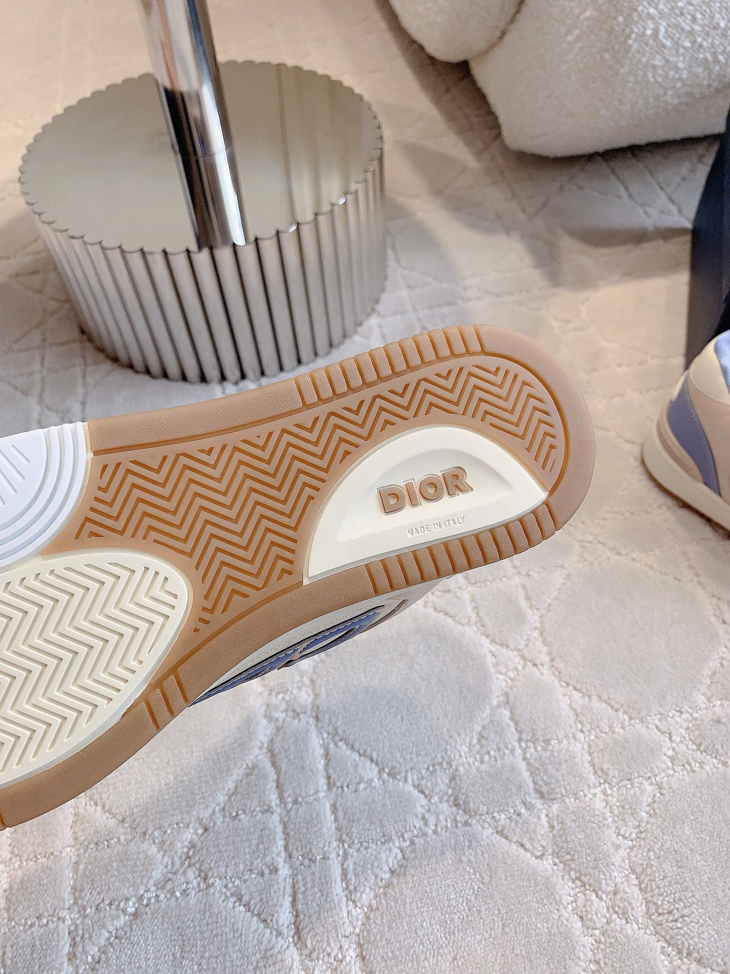 CD B57 Mid-Top Sneaker White Beige Mix Light Blue Calfskin And Oblique Jacquard