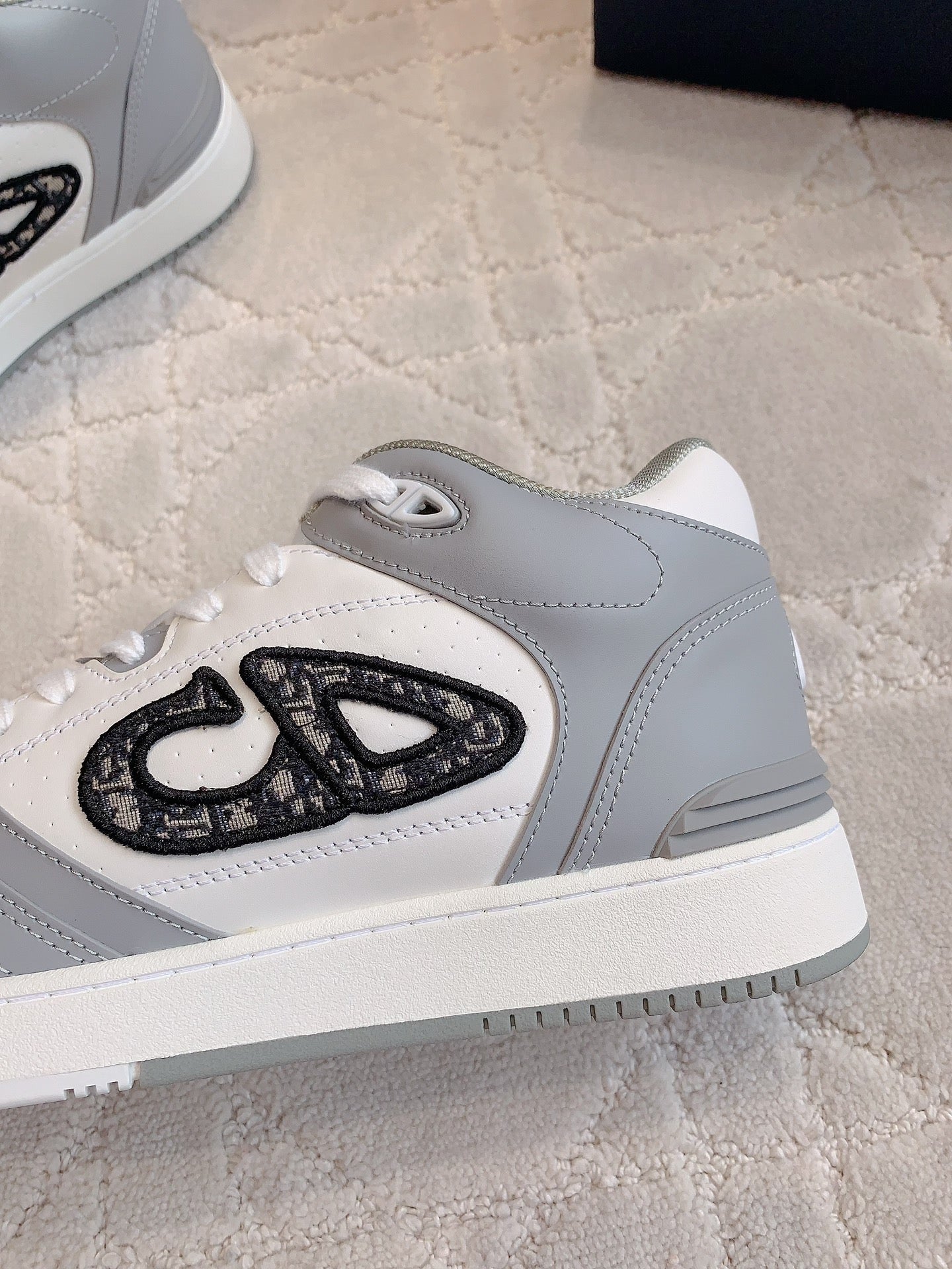 CD B57 Mid-Top Sneaker Grey White Calfskin And Oblique Jacquard