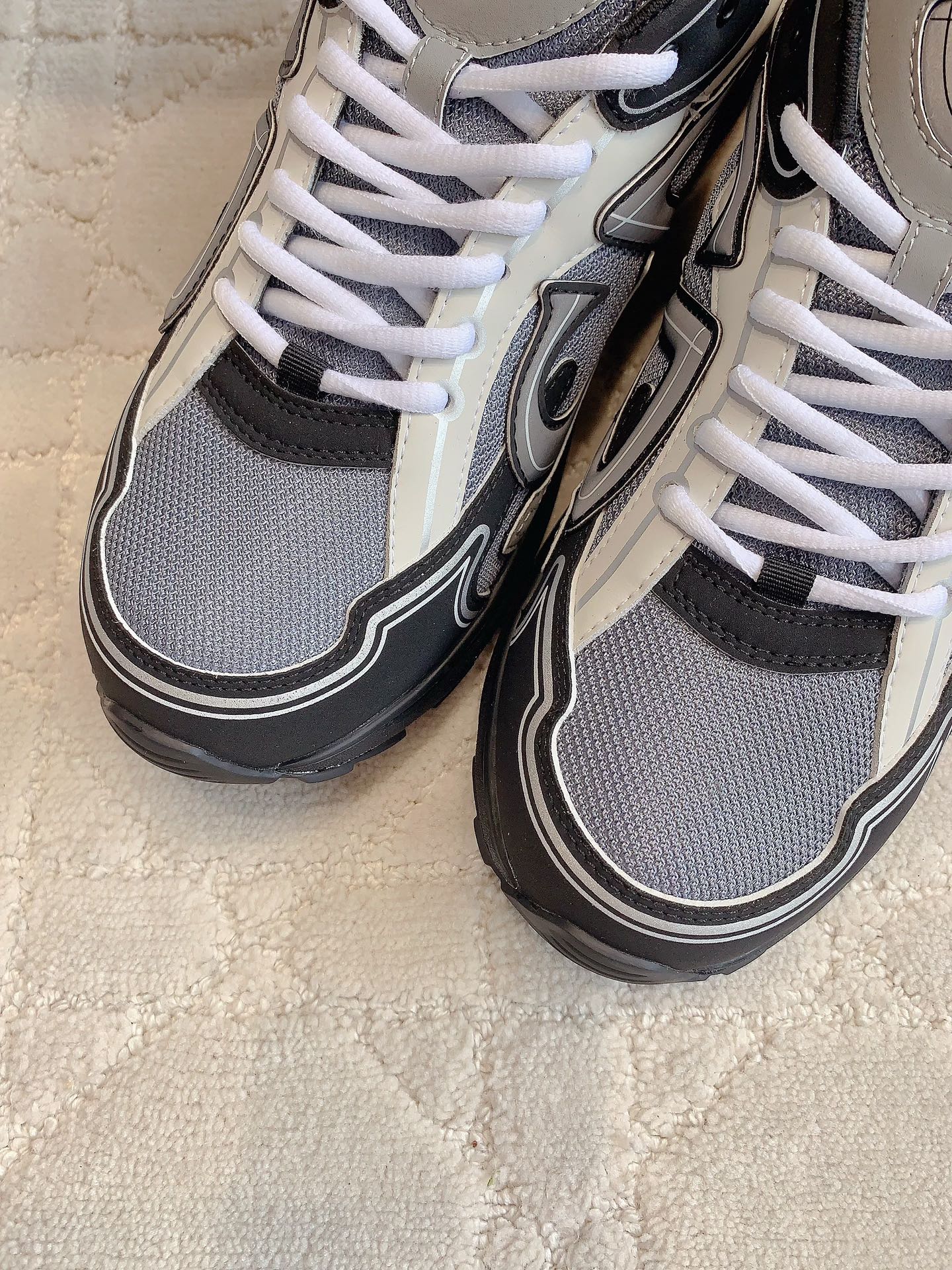 CD B30 Sneaker Cement Grey Mix Black White Polyester Mesh Fabric And Calfskin