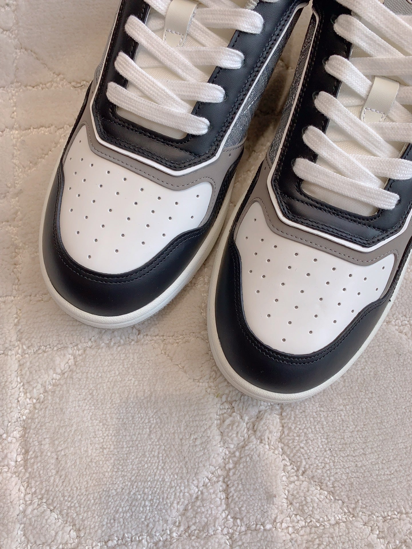 CD B27 Low-Top Sneaker Black Grey Mix White Calfskin And Oblique Jacquard Fabric