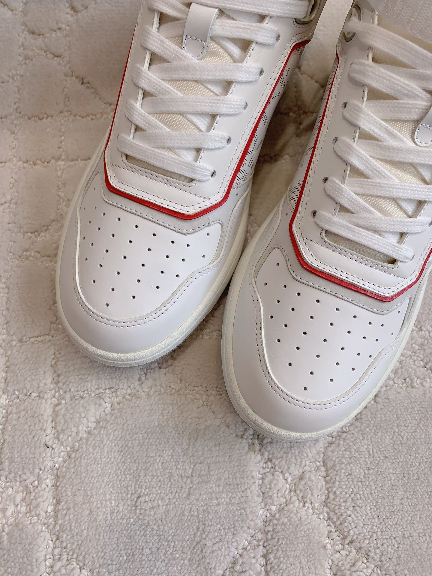 CD B27 High-Top Sneaker White Red Print Calfskin