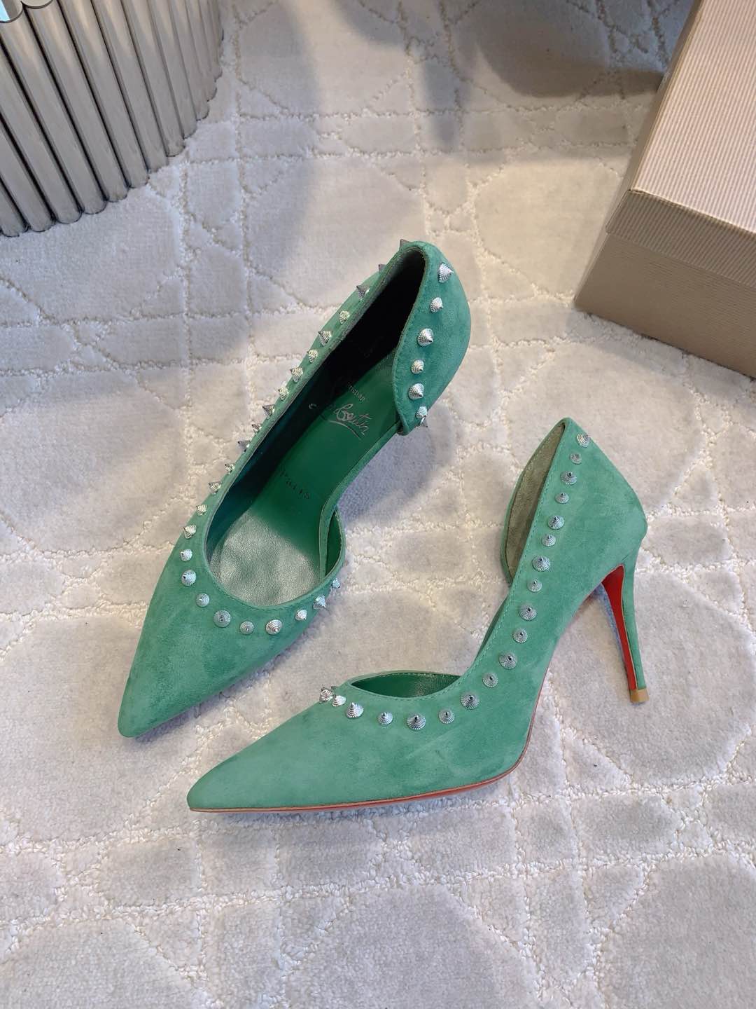 CL  Irishell 85 Studded d'Orsay Pumps Green Suede 177127