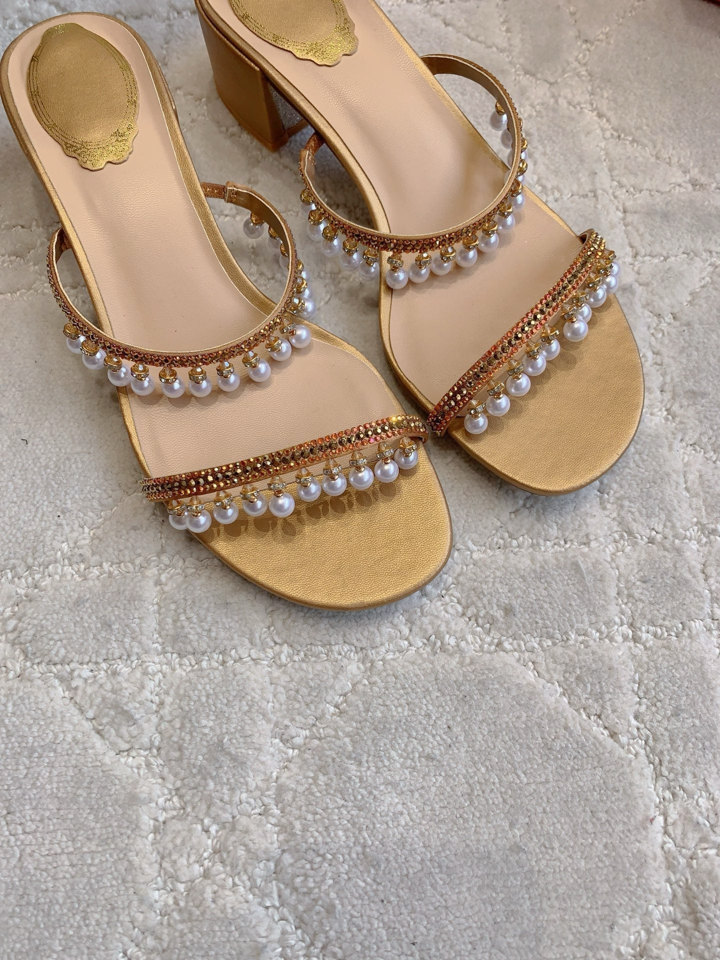 RC Pearl Slippers Gold Sheepskin 328433