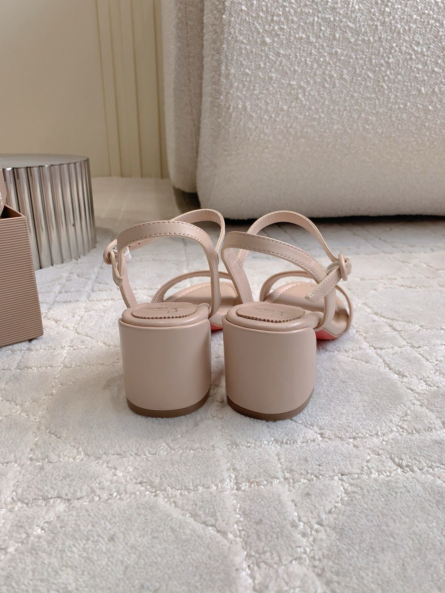 CL Simple Sandals Nude Sheepskin 328456