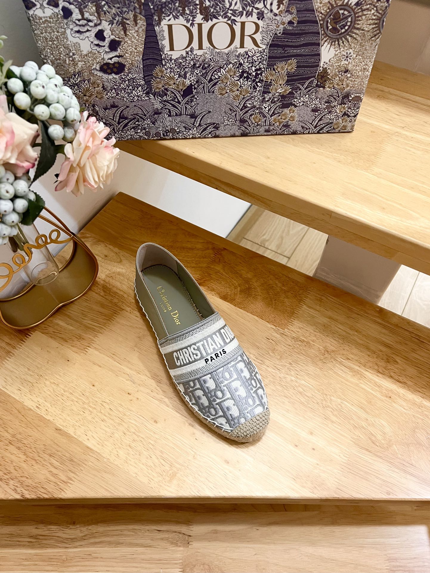 CD Granville Espadrille Grey Beige Oblique Jacquard Fabric And Calfskin