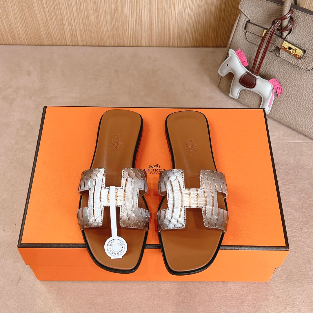 HM Oran Sandals Brown Sliver Calfskin 312774