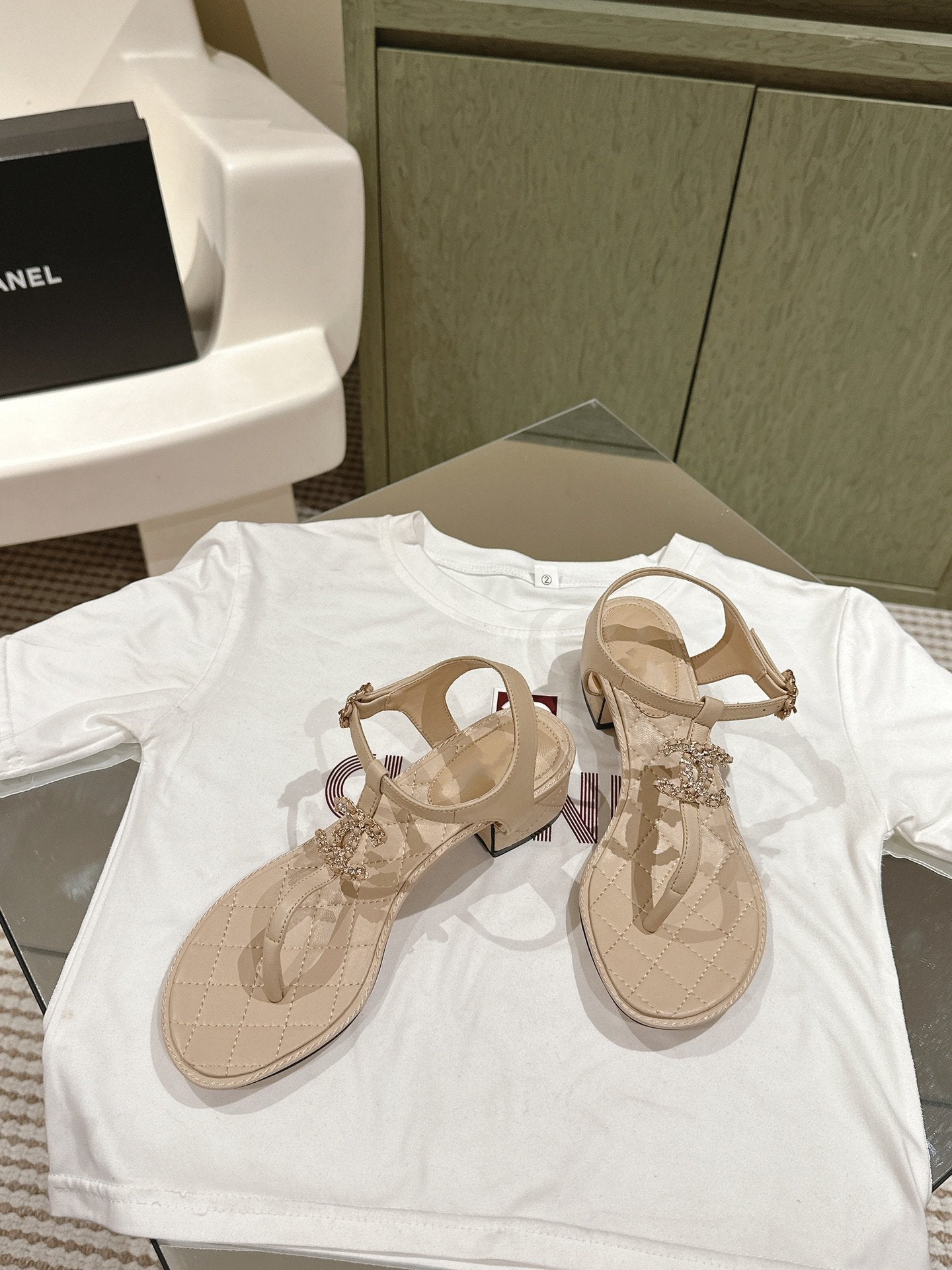 cc sandal 45 beige lambskin