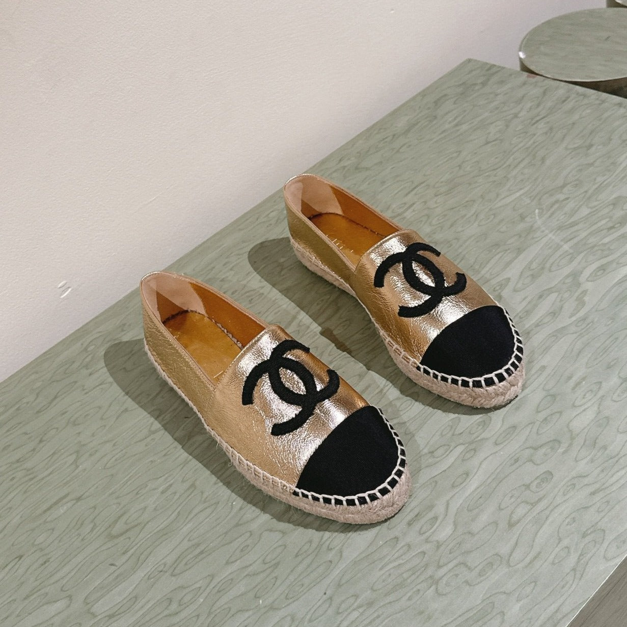 espadrilles gold metalic calfskin black canvas