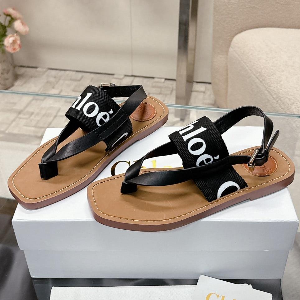CHLOE THONG SANDALS IN BLACK CALFSKIN AND CANVAS