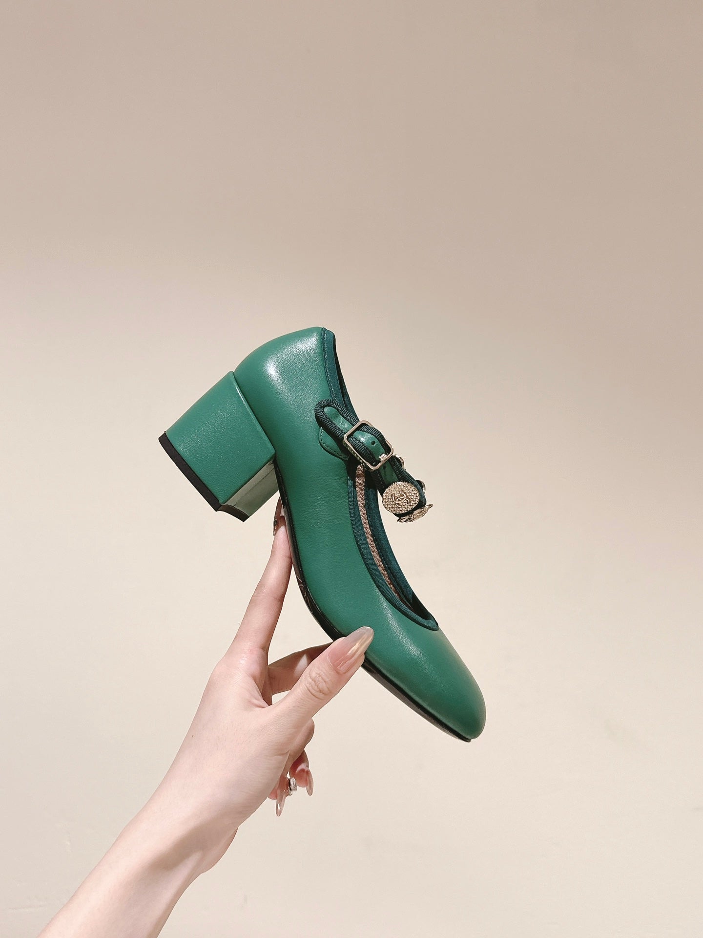 CC HIGH MARY JANE SEA GREEN LAMBSKIN