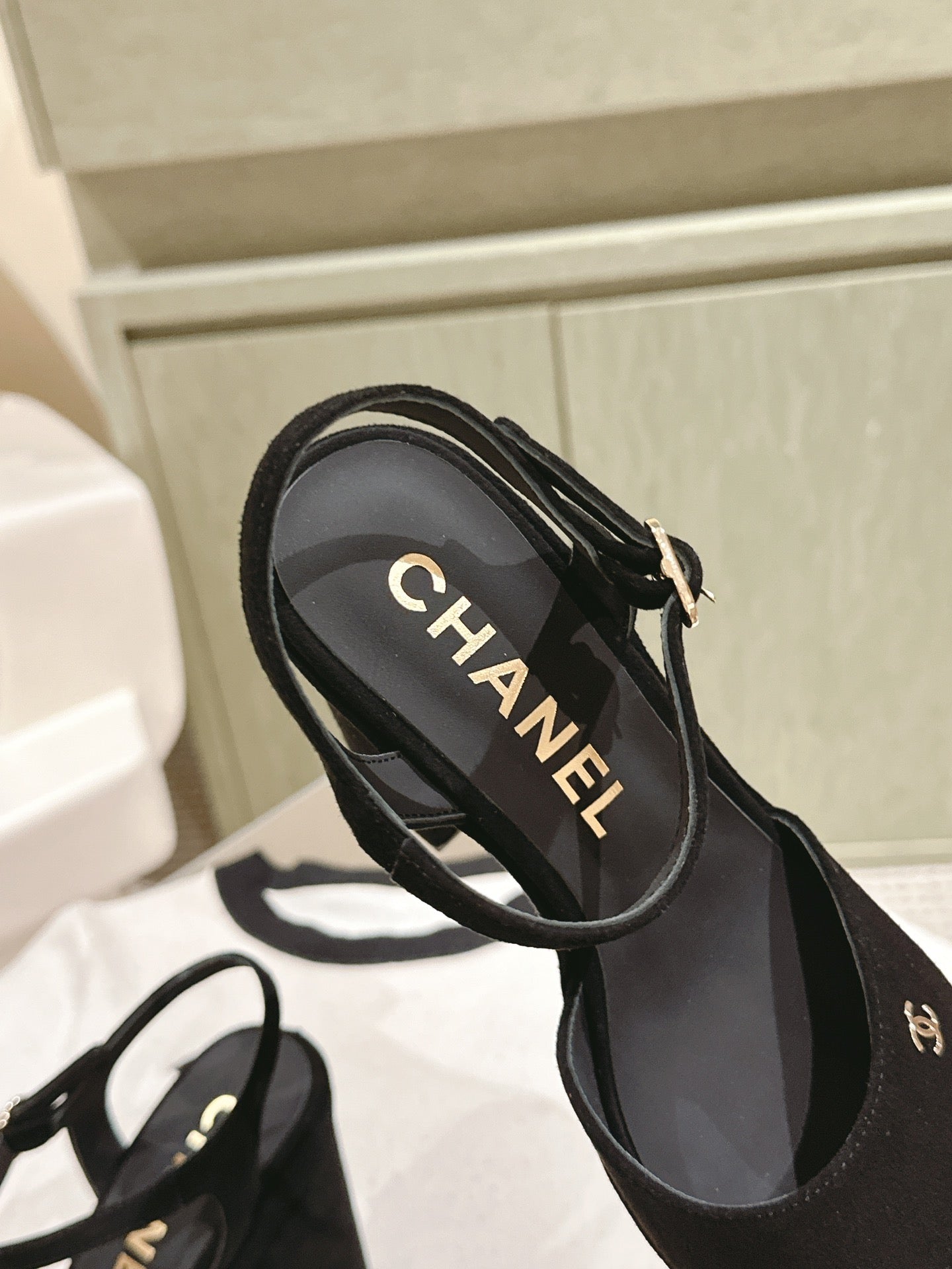 CC HIGH SANDAL BLACK SUEDE CALFSKIN