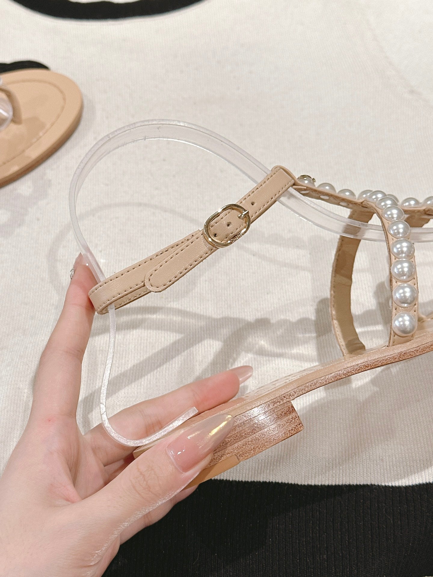 CC SANDALS PEARL ROMAN IN ALMOND BEIGE LAMBSKIN