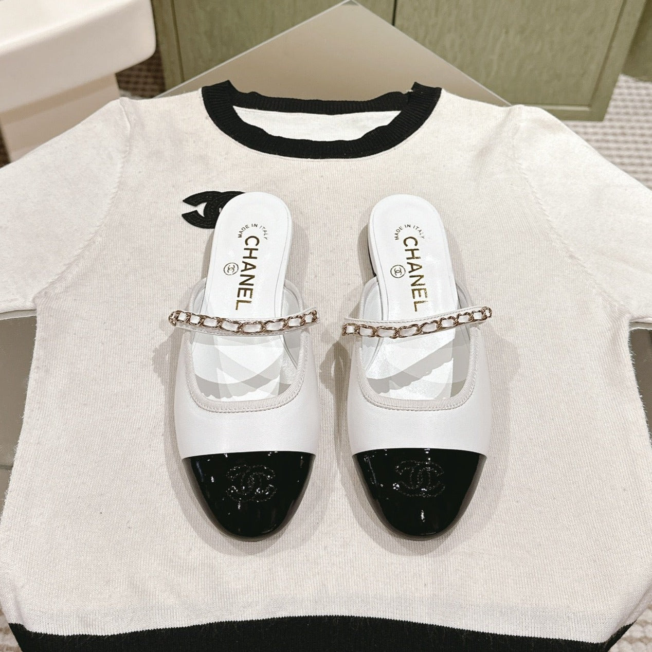 cc mule leather chain white calfskin black patent calfskin