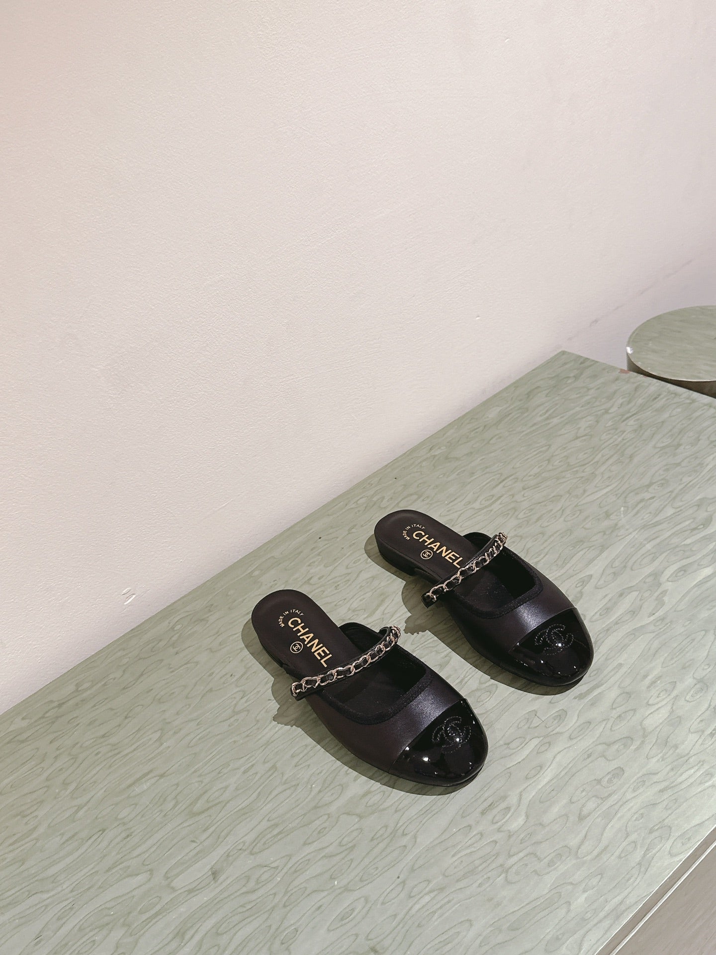 cc mule leather chain black calfskin patent calfskin