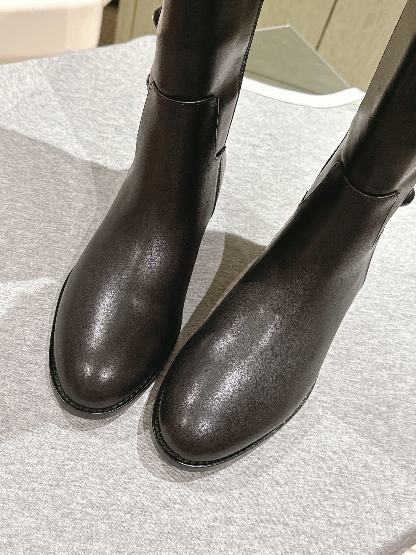 Gucci Button Boots Black Sheepskin 484875