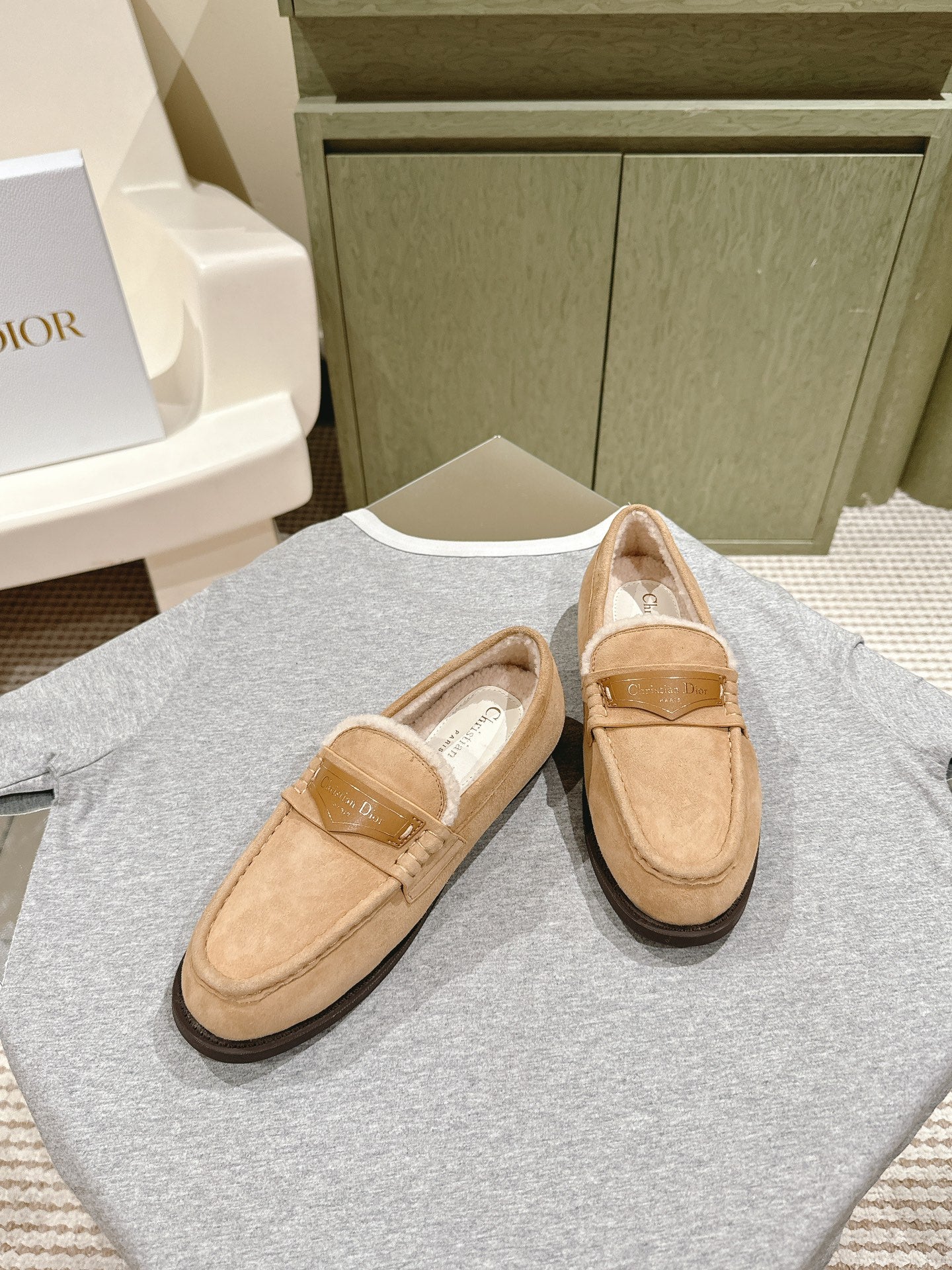 CD Loafer In Dark Loafer Suede  995507