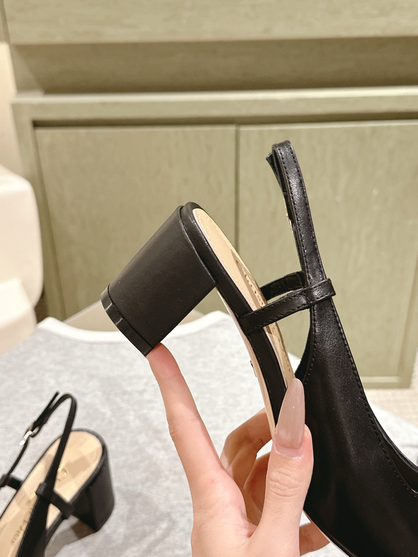 CD 25 Slingback Heels Cowhide 241760