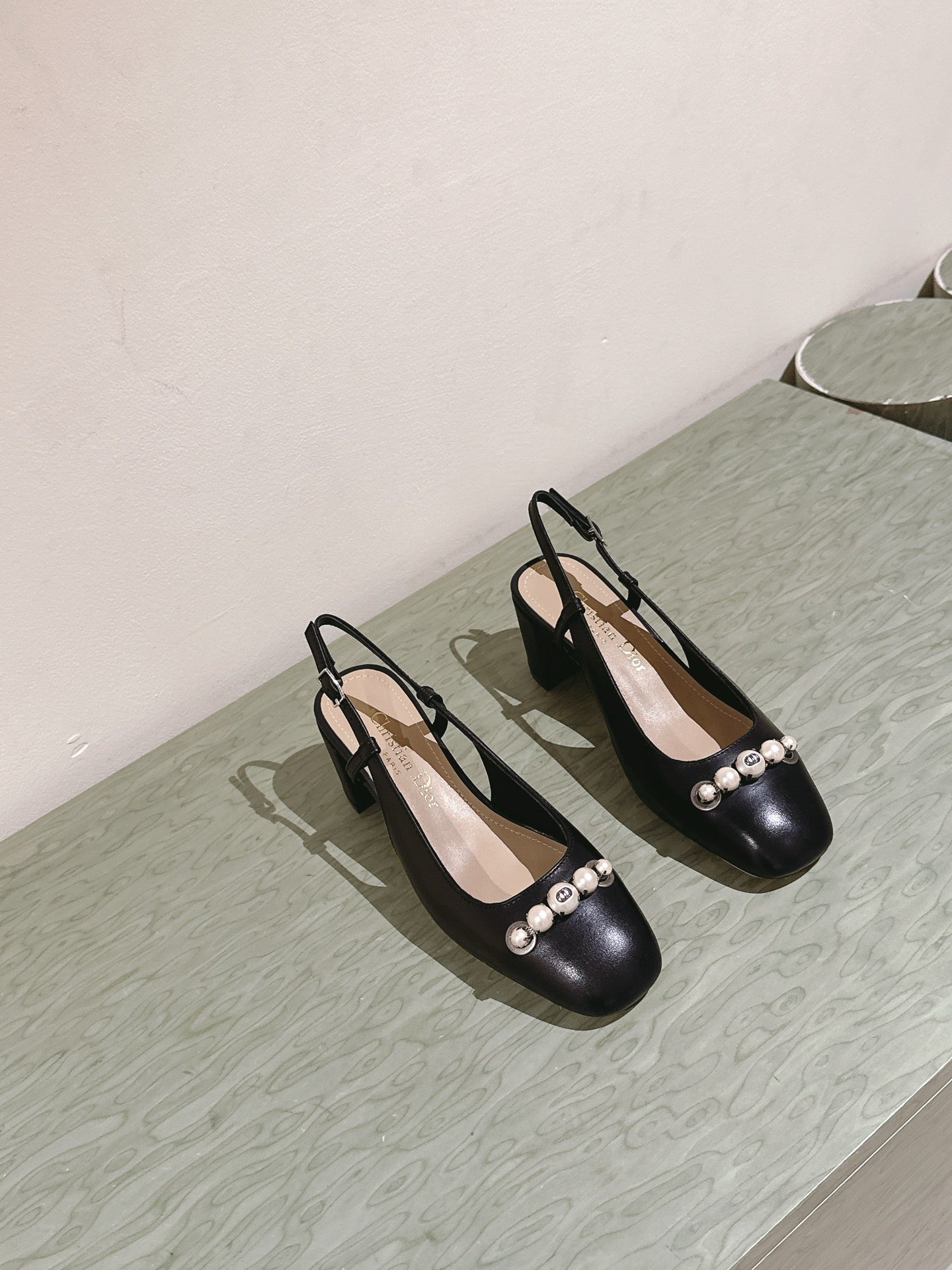 CD 25 Slingback Heels Cowhide 241760