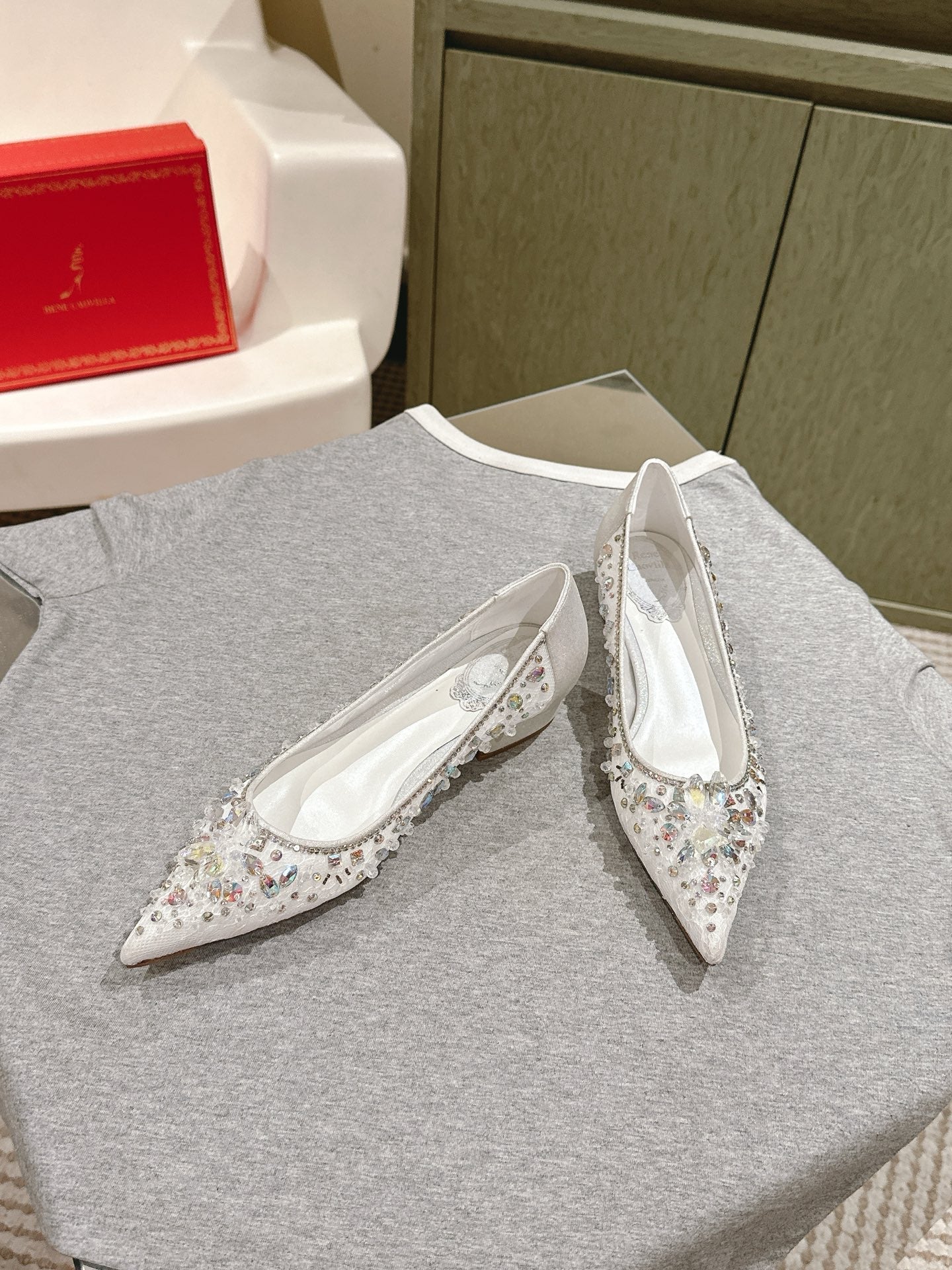 RC 25 Diamond Flat Sole White Custom Lace 268059