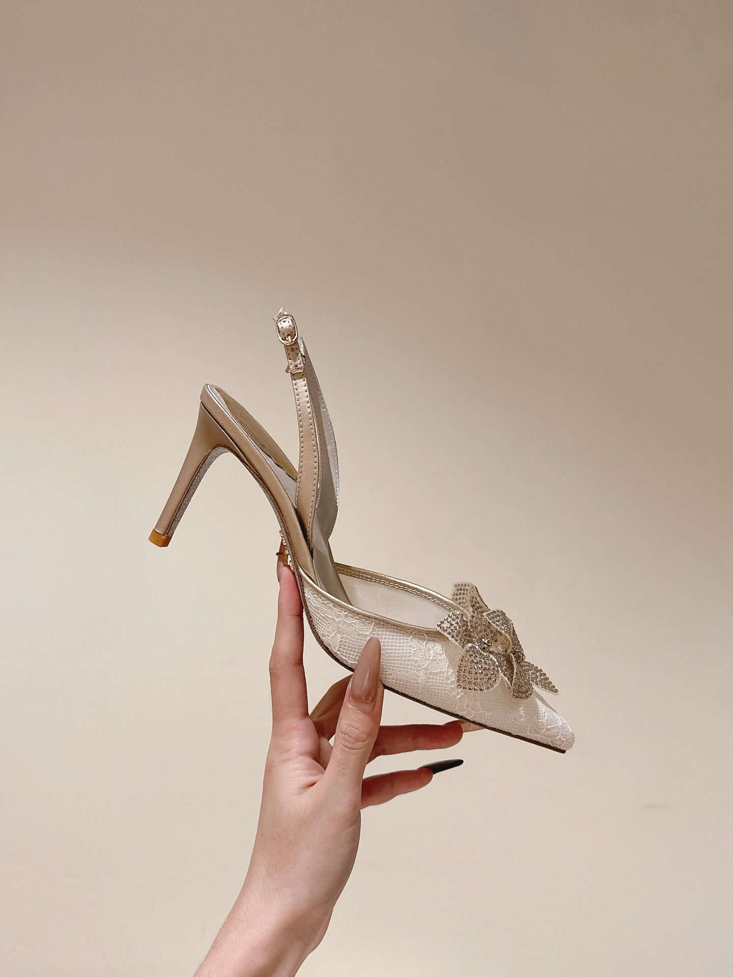 RC 25C Slingback Flower High Heel 7.5cm Beige Silk Rhinestones 268081