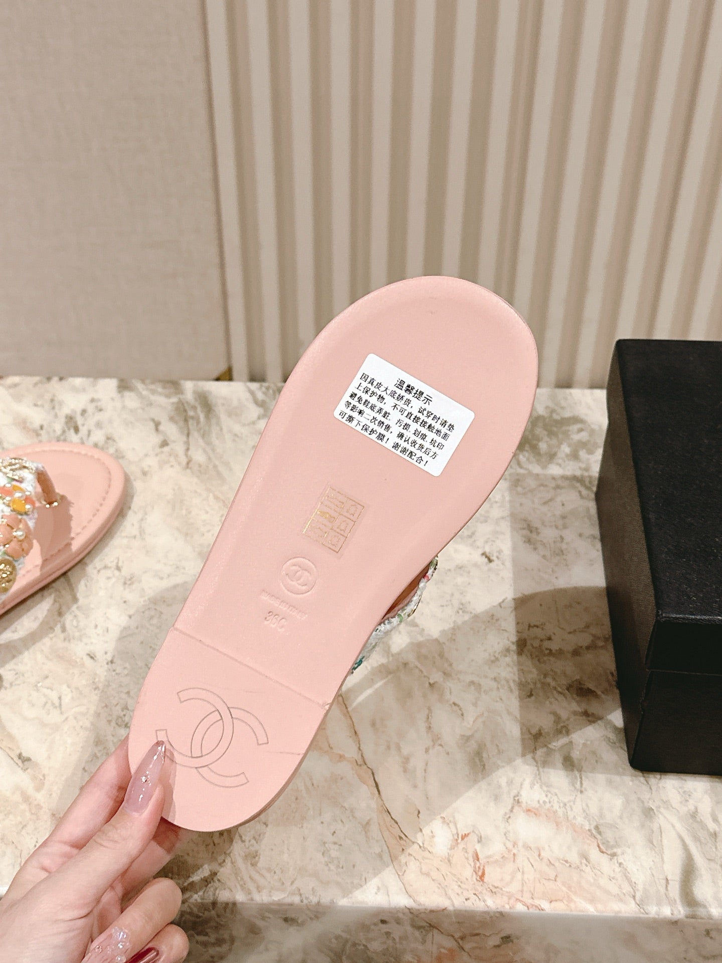 CC 25 Thong Sandal sheepskin 267855