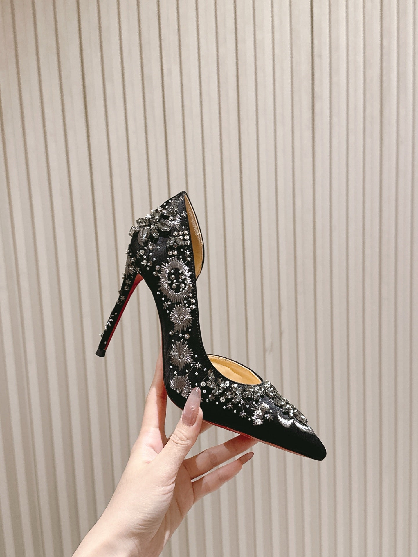 CL 25 Embellished Pumps Black Imported Original Special 346313