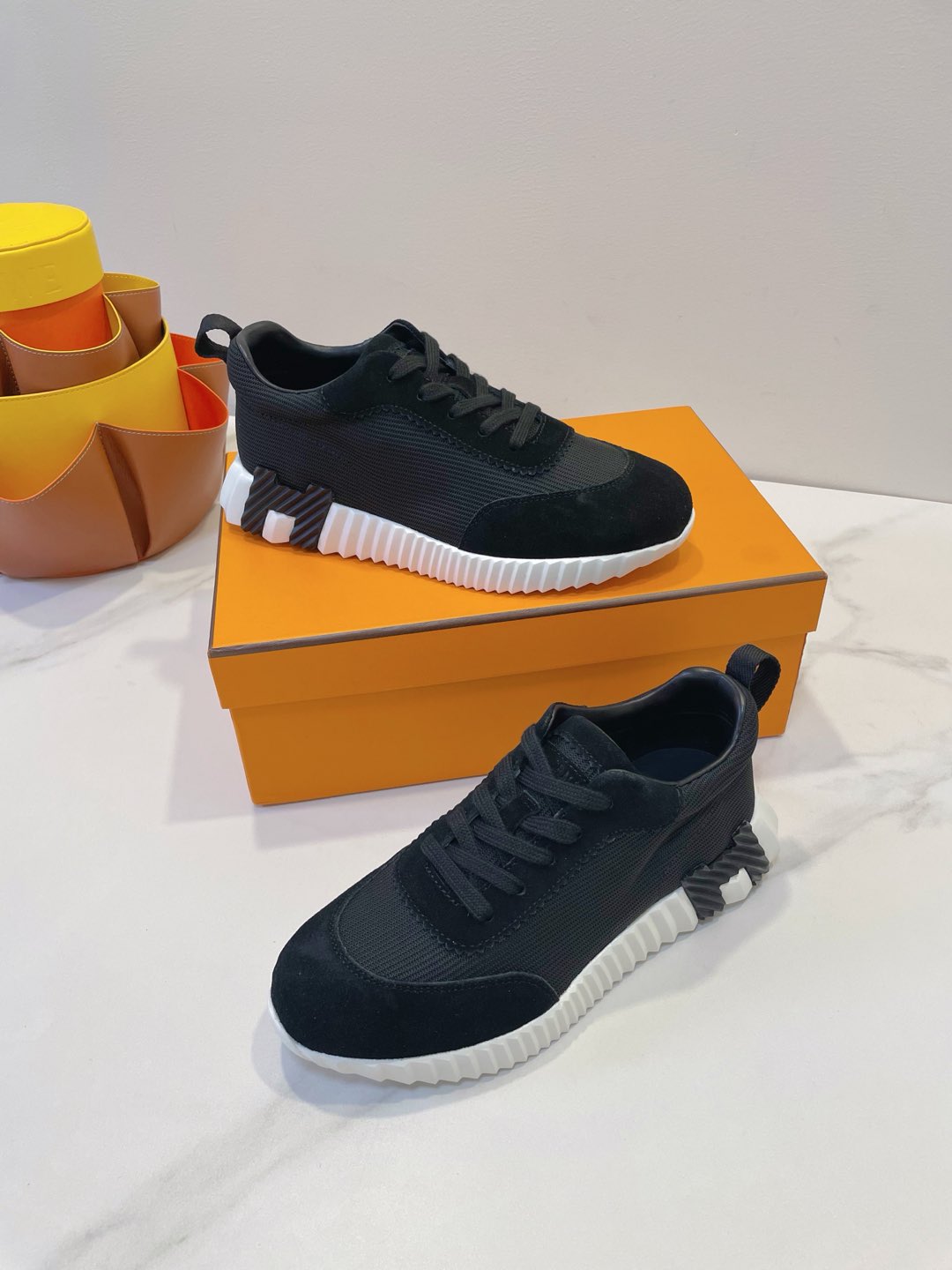 HM  Bouncing sneaker Black mix White Fabric with Suede 212277