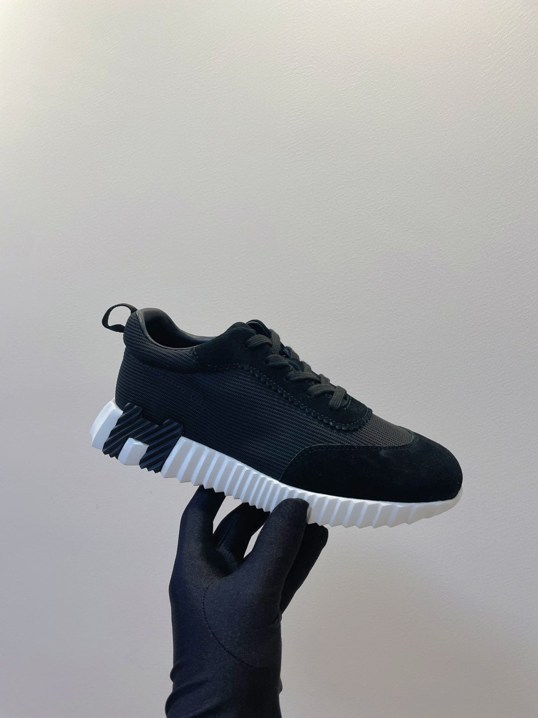 HM  Bouncing sneaker Black mix White Fabric with Suede 212277