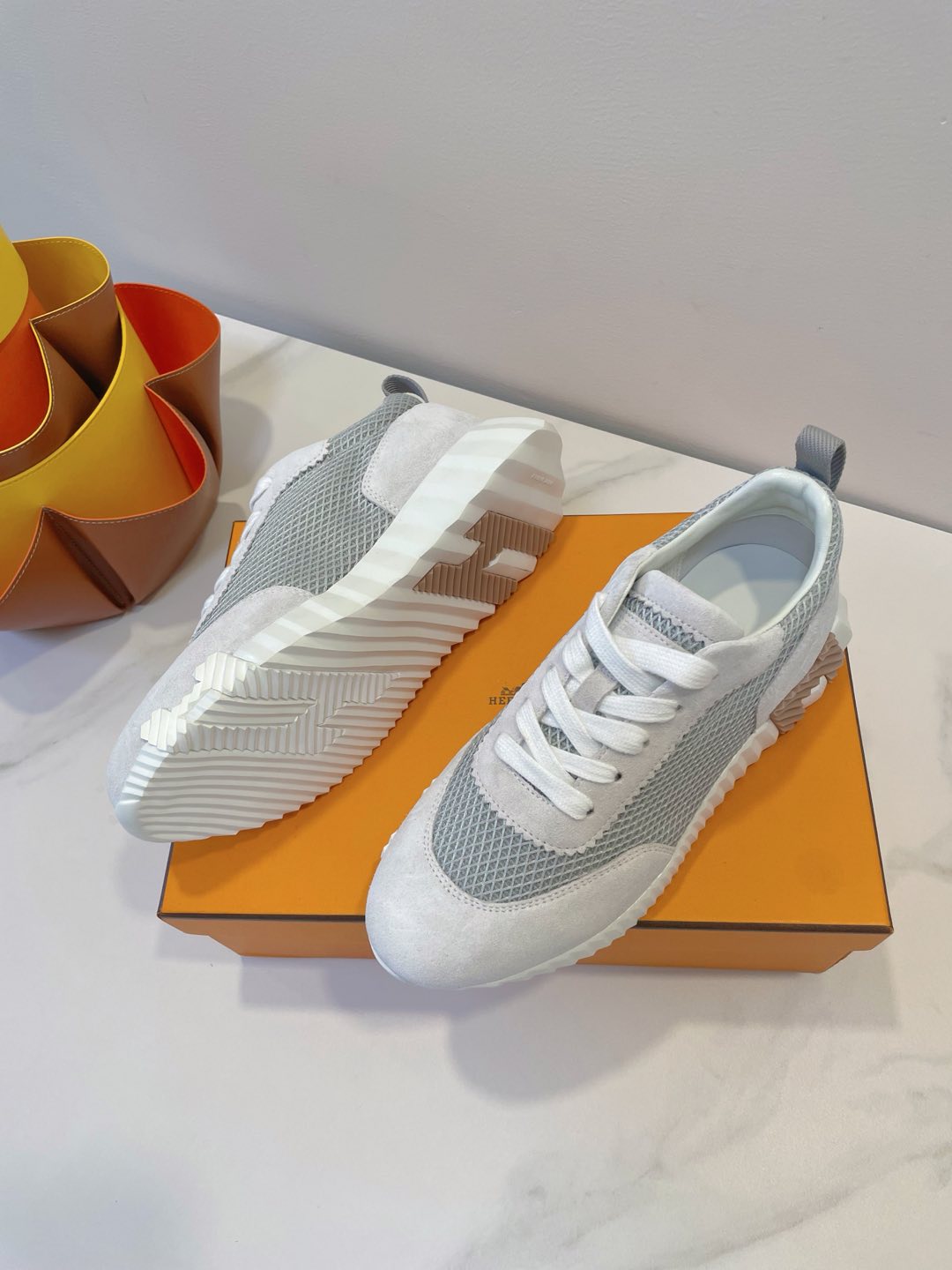 HM  Bouncing sneaker Beige Grey Fabric with Suede 212281