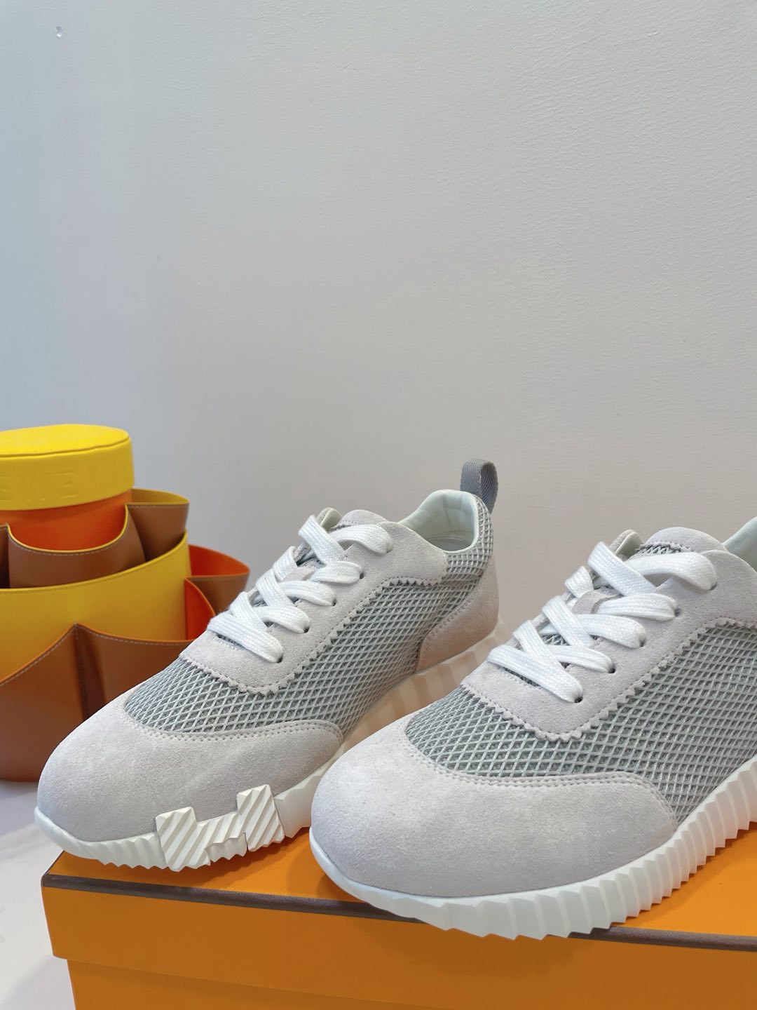 HM  Bouncing sneaker Beige Grey Fabric with Suede 212281