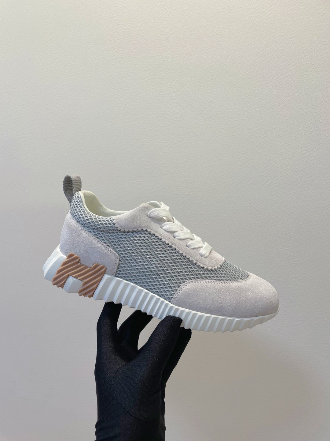 HM  Bouncing sneaker Beige Grey Fabric with Suede 212281