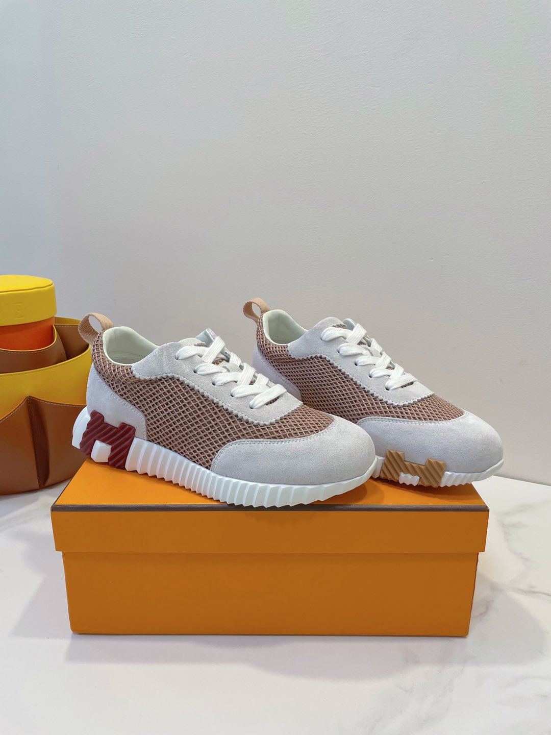 HM  Bouncing sneaker Beige Gray mix Velvet Rose Fabric with Suede 212283