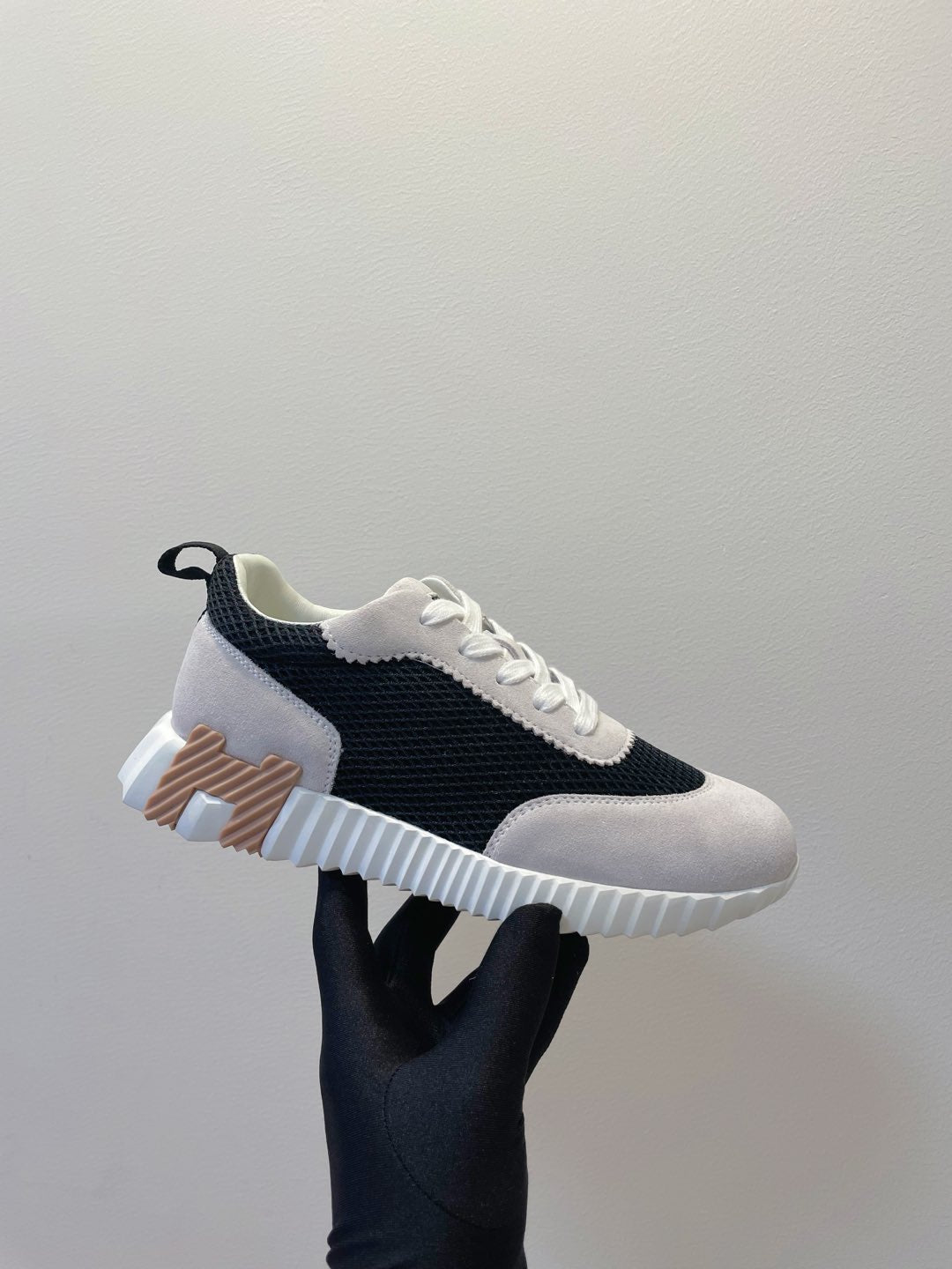 HM  Bouncing sneaker Beige Gray mix Black Fabric with Suede 212284