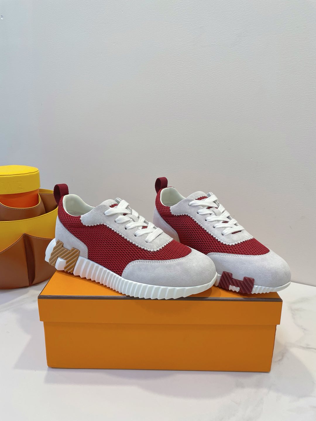 HM  Bouncing sneaker Beige Gray mix Red Fabric with Suede 212285