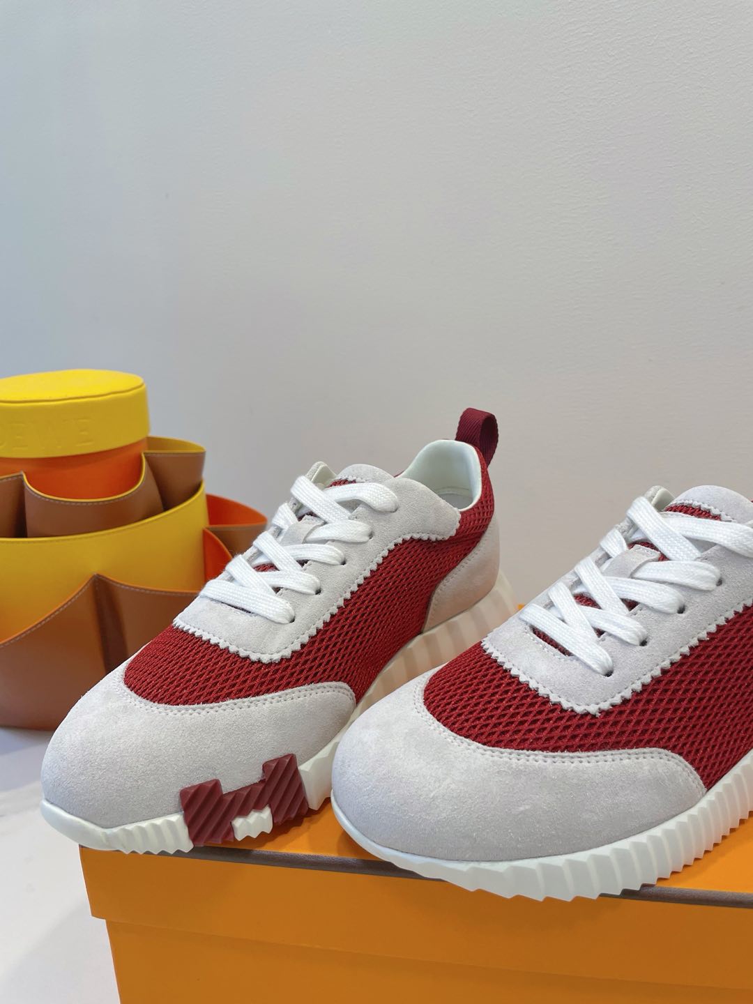 HM  Bouncing sneaker Beige Gray mix Red Fabric with Suede 212285