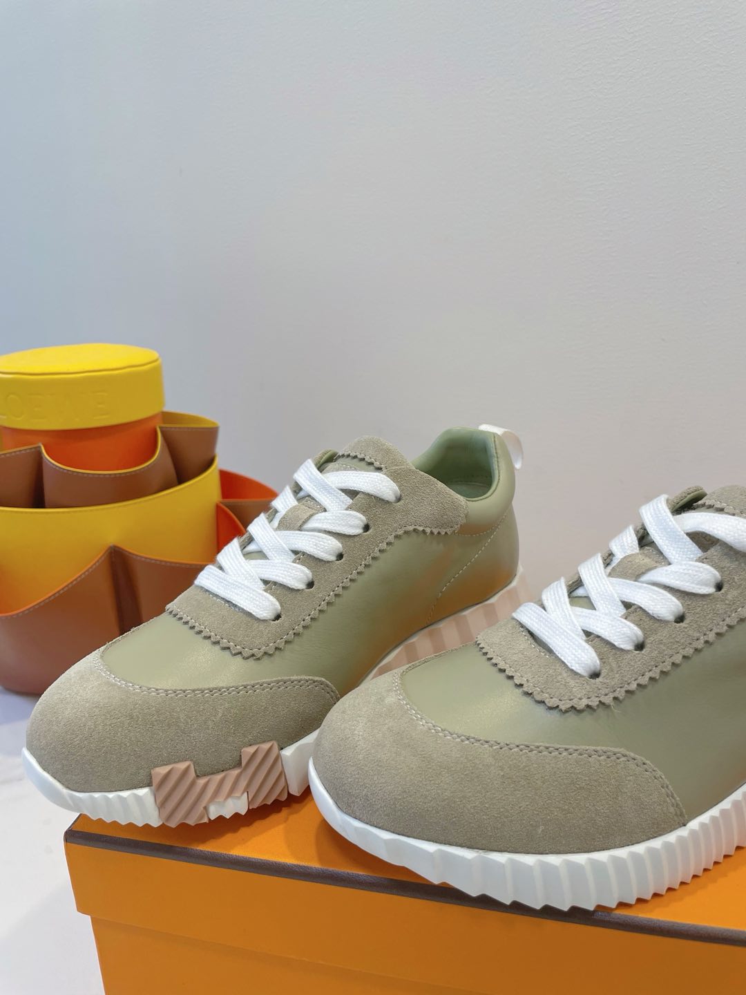 HM  Bouncing sneaker Beige Esquisse Calfskin and Suede 212286