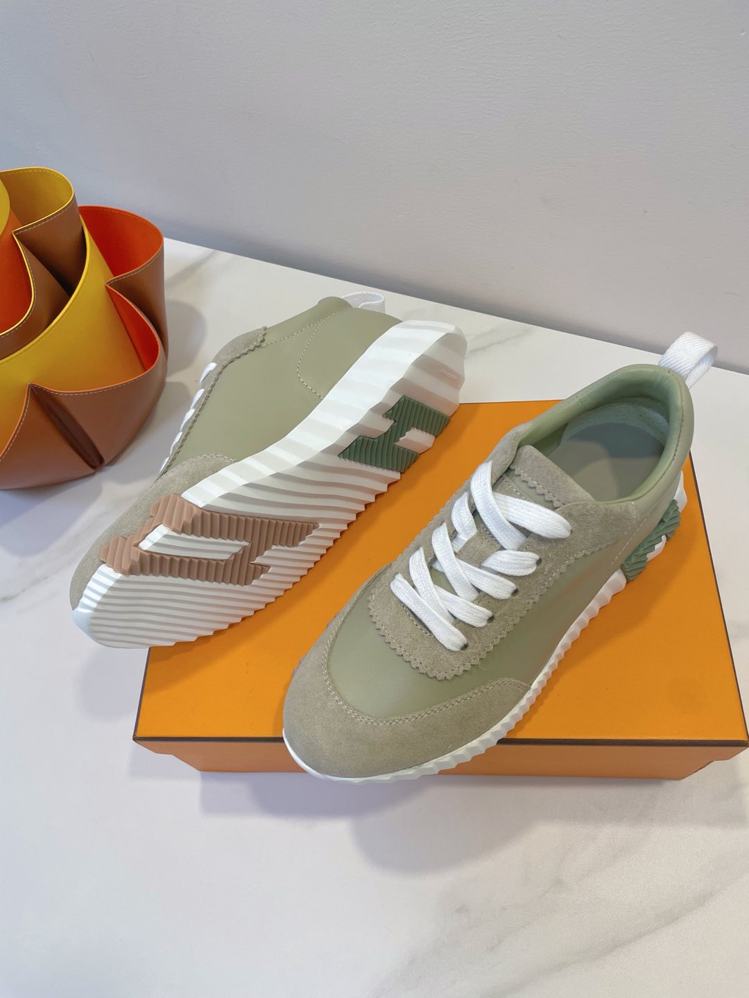 HM  Bouncing sneaker Beige Esquisse Calfskin and Suede 212286